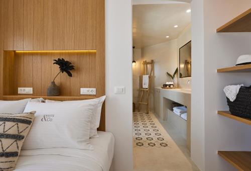 White & Co. La Torre Suites - image 4