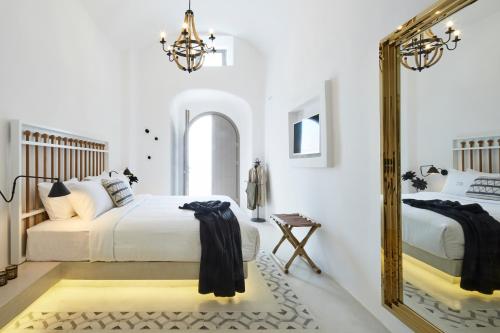 White & Co. La Torre Suites - image 5