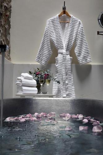 151275861 Hotel Casa Blanca 7
