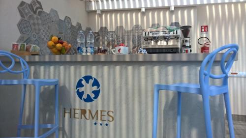 Hermes Hotel - image 2