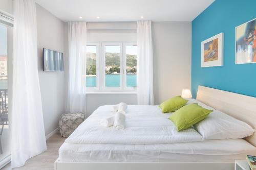  4 Elements Old Town Views Rooms in Trogir