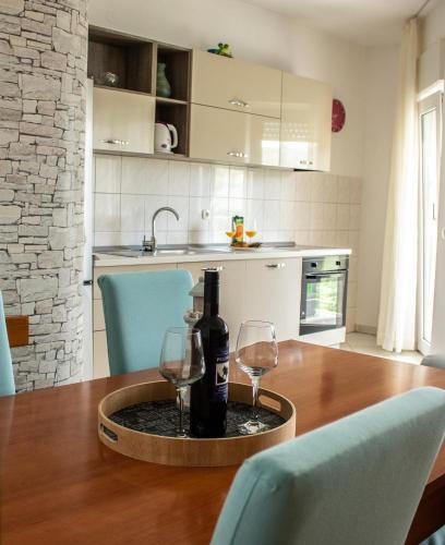 Apartments Dalmatino - image 4