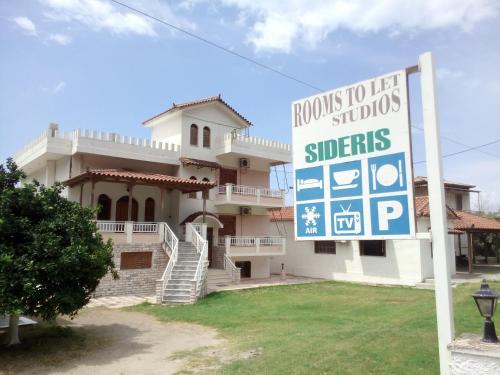  Sideris Apartments, Pension in Zakharo