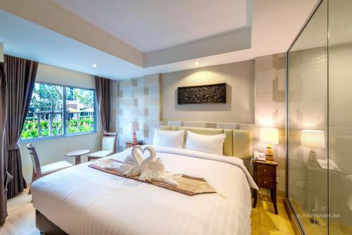 1 queen bed