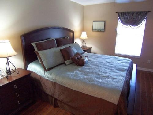 SEA STAR VILLA 1006 - image 2