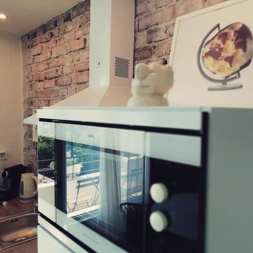 Apartment 18 - image 7