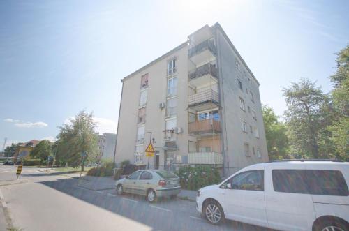 Apartment near the train station