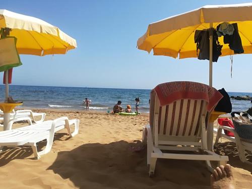 playa, Isabel in Crotona