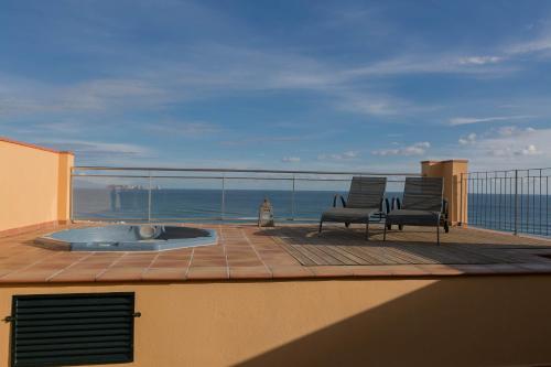 2 bedroom apartment in Sa Punta Begur- Sea views terrace pool and access to the beach (Ref:H29) - image 5