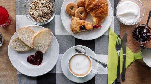 Hotel Rendez Vous - main image