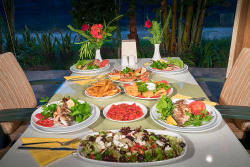 Serenity Bungalows - image 3