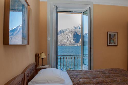 Superior Double Room with Lake View