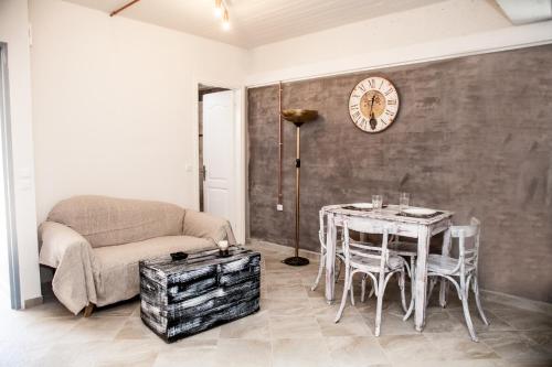  Vintage House in Lefkada