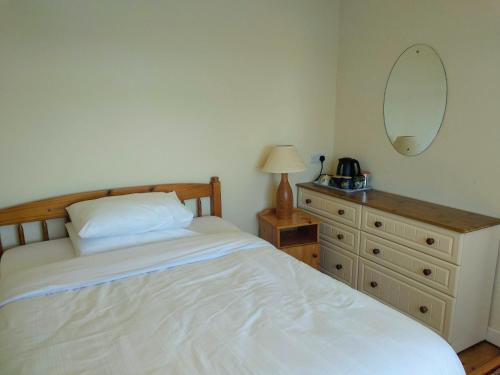 Seafield Farmhouse - image 13