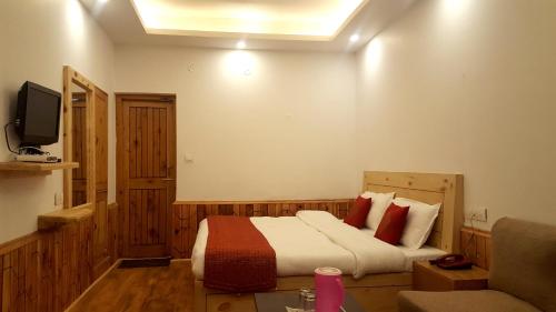 Hotel Dream Land - Riverside (old manali)