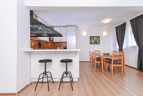Eleganto - Central 2BD Stylish Apartment by Flat Mаnager, Sofia (zdjęcie 10)