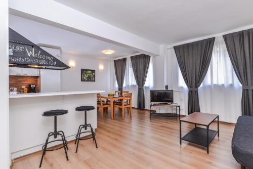 Eleganto - Central 2BD Stylish Apartment by Flat Mаnager, Sofia (zdjęcie 6)