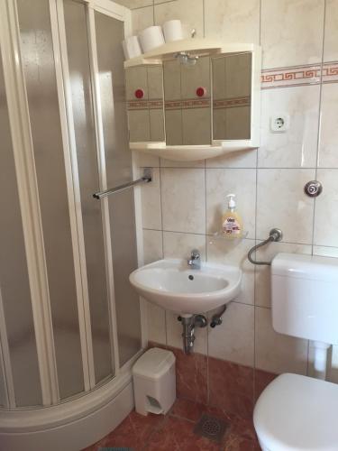 Apartments Juric - image 8