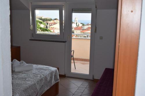 Apartments Juric - image 10