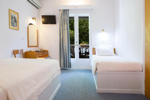 Odyssey Hotel - image 3