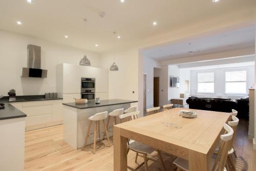 The White Wood Forest - Jewellery Quarter 3bdr Home, , West Midlands