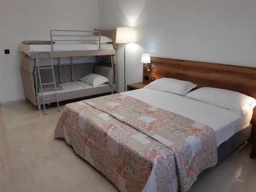 Morello Beach Hotel - main image