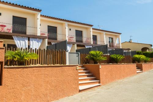 ทางเข้า, Empordà Residencial (Emporda Residencial) in ลาตอเร เบยา