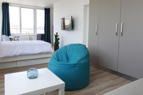 Apartment with Balcony image 6