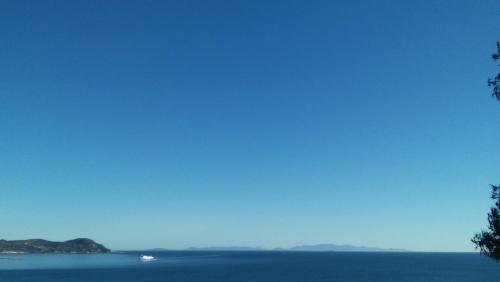 المنطقة المحيطة, Kymi Bay House in St Stefanos