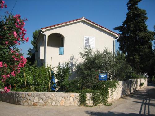  Apartment Peric in Stari Grad