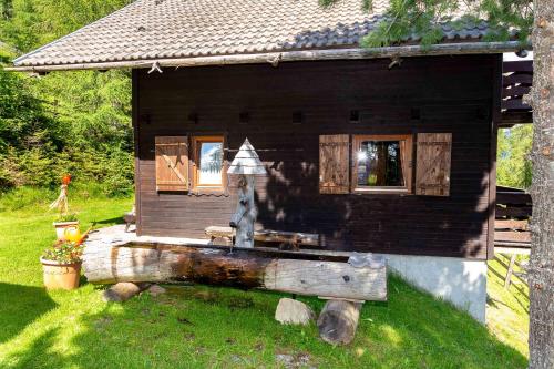 Neuwirth Hütte – Gnesau, CA