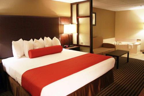 Comfort Inn & Suites Copley Akron