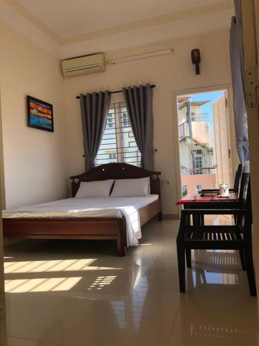 three palms homestay