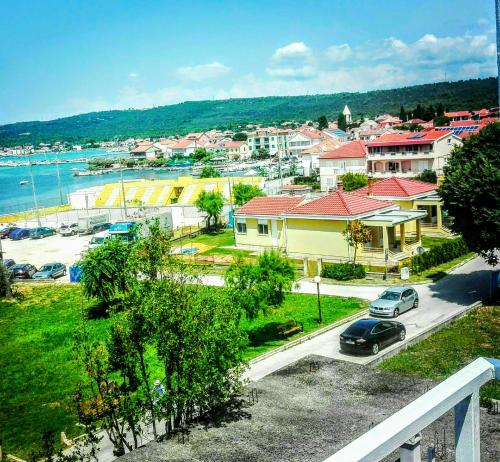 House Danica Apartments & Rooms - image 14