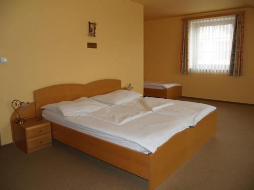 Motel U Krbu – Vestec, WV