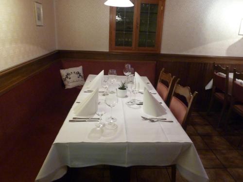 Gasthof Lowen in Wisen