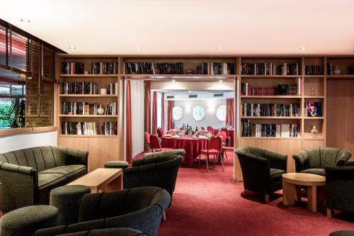 Hôtel Forest Hill Meudon Velizy - image 2