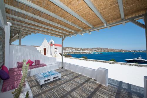  Mykonos Azure, Pension in Psarrou