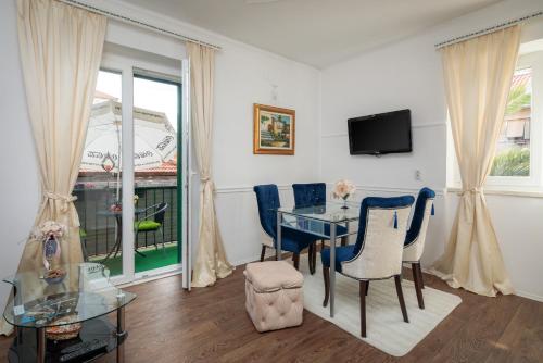 Apartment Helena, Split (photo 8)