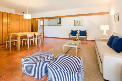 Apartamentos Turisticos Pinhal Da Marina - image 11