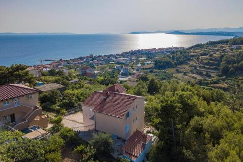  Katarina apartmani, Pension in Podstrana