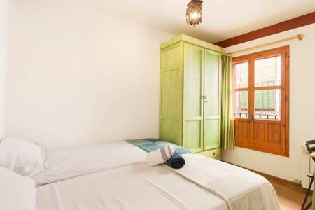 Luminous Alhambra view apartment in Albayzín, Granada (fotografie 8)