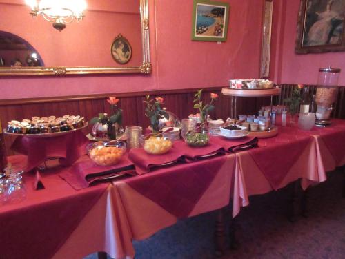 Le Trianon - main image