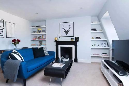 1 Bedroom Apartment In Vibrant Putney