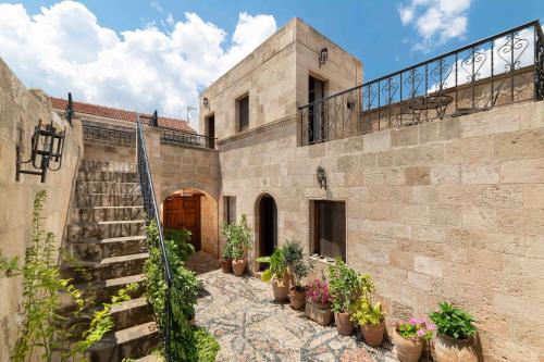 Captains House - image 5