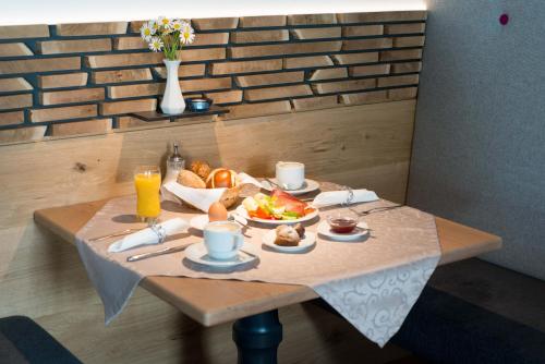 Hotel Garni Sirmian 4