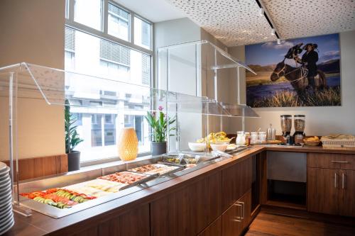 Trip Inn Zurich Hotel - image 9
