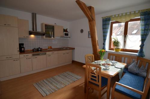 virtuve, Ferienhaus Teubner in Merkendorf (Bavaria)
