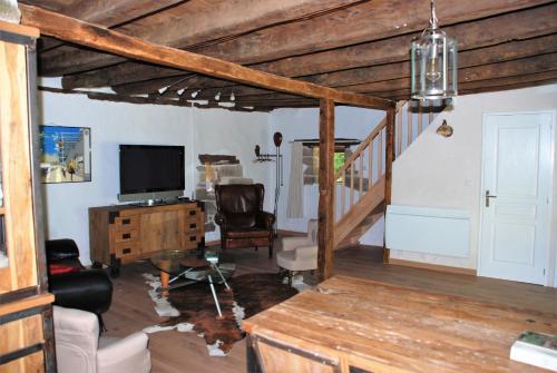 Gites Chateau le Bois in 聖普里瓦