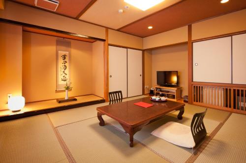 Japanese-Style Room